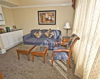 Hotel Gaslamp Plaza Suites