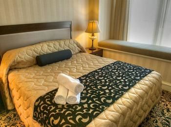 Hotel Gaslamp Plaza Suites