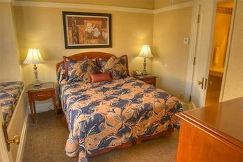 Hotel Gaslamp Plaza Suites