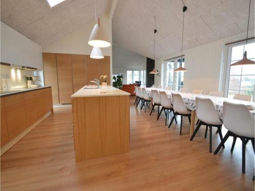 Seven-bedroom Holiday Home In Ebeltoft