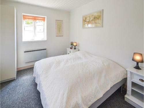 Eight-bedroom Holiday Home In Ebeltoft