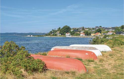 Eight-bedroom Holiday Home In Ebeltoft