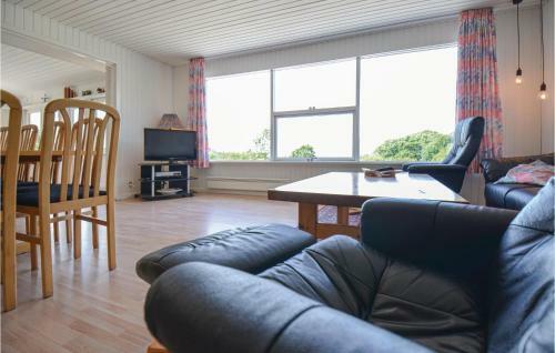Holiday Home H�gevej Ebeltoft I