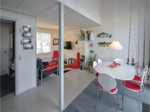 Two-bedroom Holiday Home In Ebeltoft