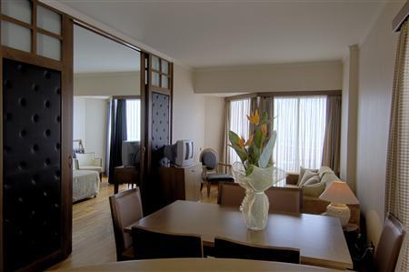 Hotel Crown Resorts Horizon