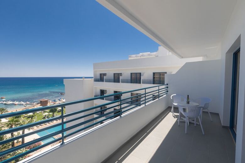 Hotel Iliada Beach(.)
