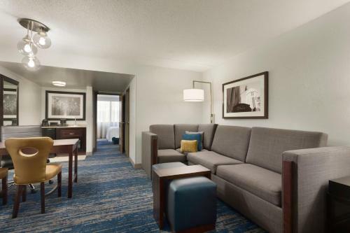 Hotel Embassy Suites Columbus