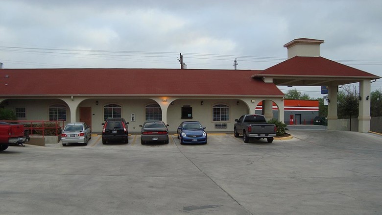 Motel Winnquest Inn