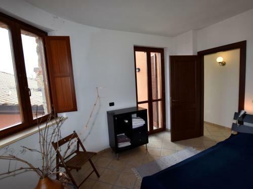 Spacious Apartment In Belvedere Langhe With Terrace