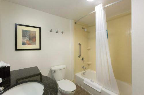 Hotel Hampton Inn Belmont At Montcross