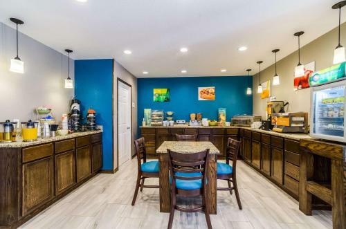 Hotel Americas Best Value Inn Great Bend
