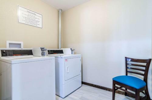 Hotel Americas Best Value Inn Great Bend