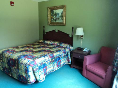 Motel Country Hearth Inn - Fitzgerald