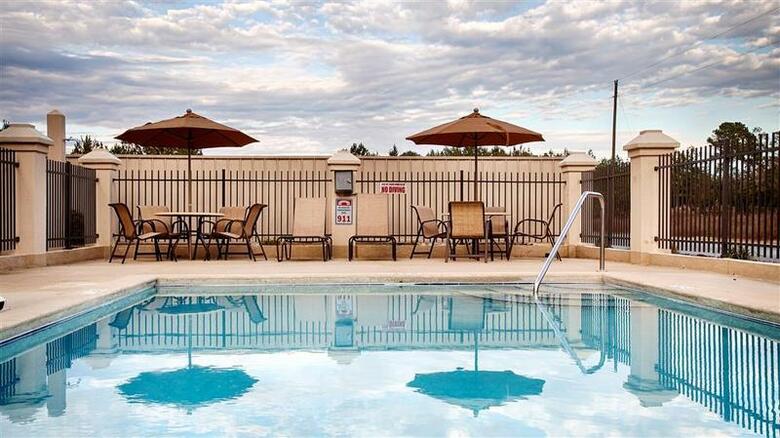 Hotel Best Western Plus Panhandle Capital Inn And Suites