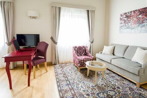 Hotel Borgo La Chiaracia Resort & Spa