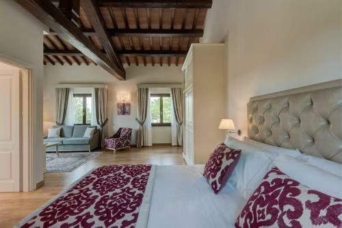 Hotel Borgo La Chiaracia Resort & Spa