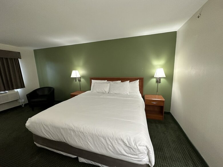 Hotel Baymont Inn And Suites - Oxford
