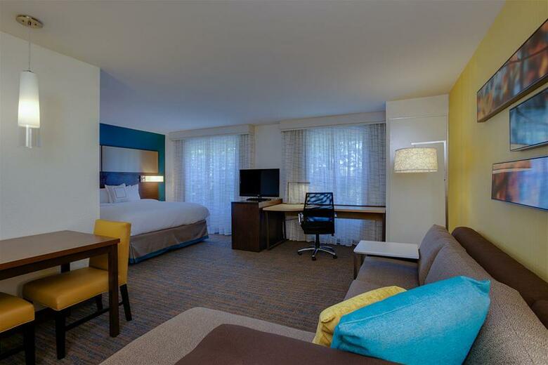 Hotel Residence Inn By Marriott Springfield Chicopee