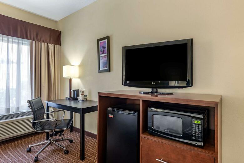 Hotel Comfort Inn & Suites Warsaw