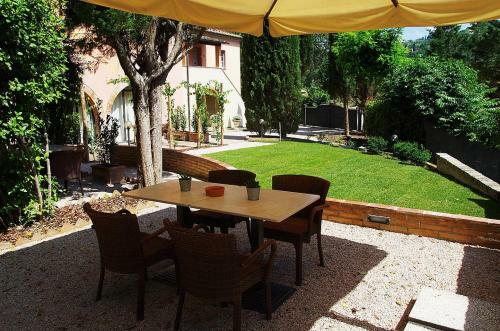 Dolciano Villa Sleeps 4 Pool Wifi