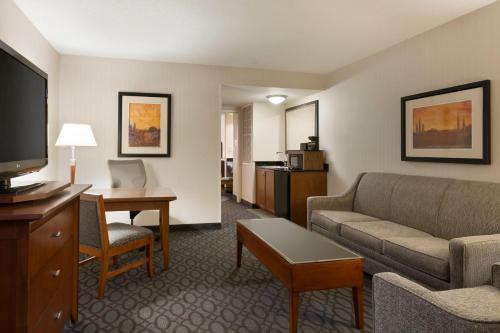Hotel Embassy Suites Dulles - North/loudoun