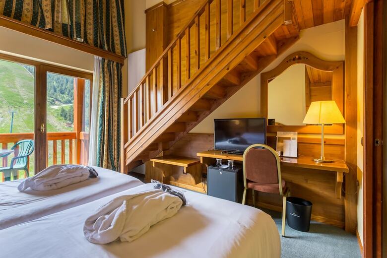 Sport Hotel Village