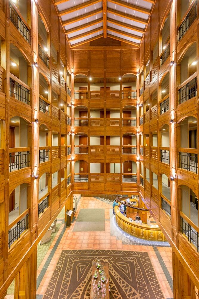 Sport Hotel Village