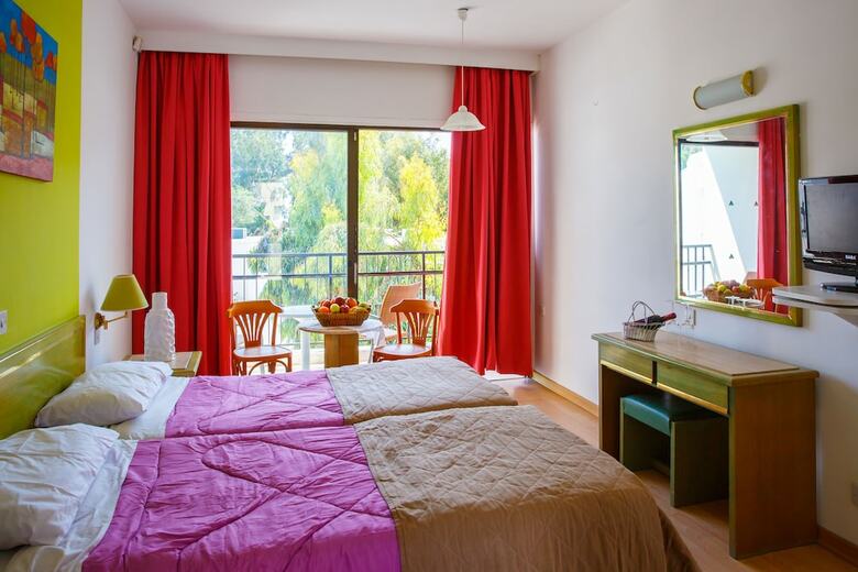 Hotel Park Beach(.)