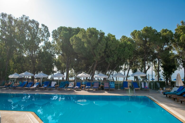 Hotel Park Beach(.)