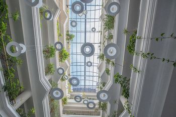 Anastasia Hotel(.)