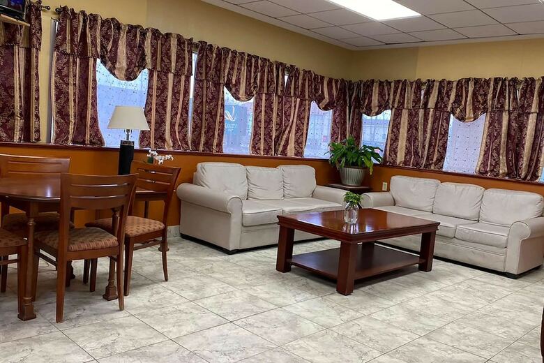 Hotel Ramada By Wyndham Rome - Verona