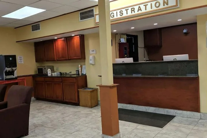 Hotel Ramada By Wyndham Rome - Verona