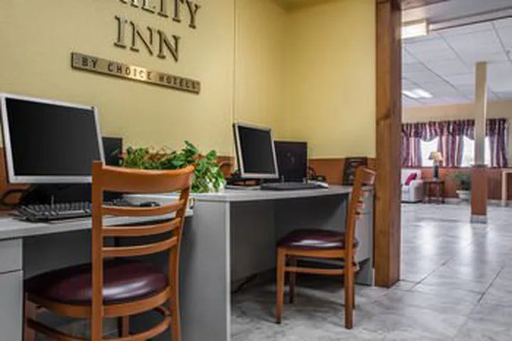 Hotel Ramada By Wyndham Rome - Verona