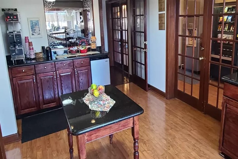Hotel Econo Lodge & Suites Lake Norman