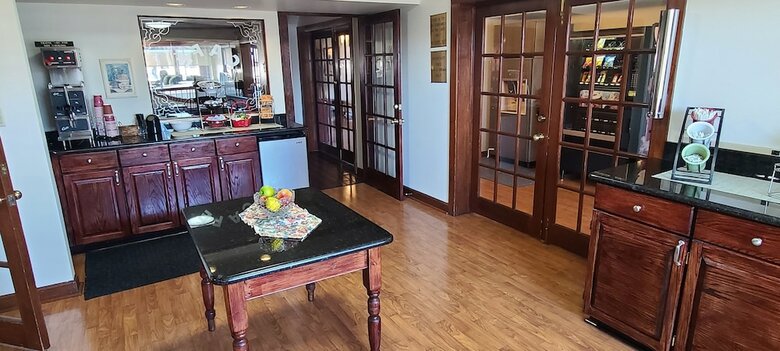 Hotel Econo Lodge & Suites Lake Norman