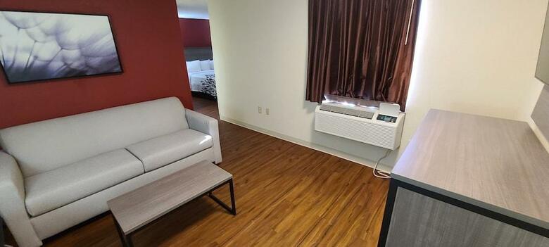 Hotel Econo Lodge & Suites Lake Norman