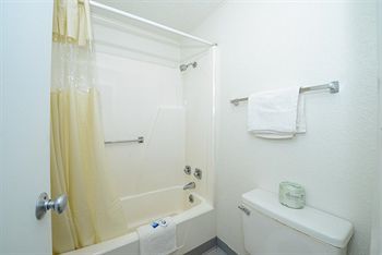 Hotel Americas Best Value Inn & Suites Jackson