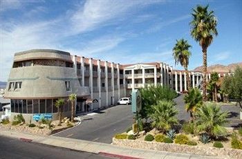 Hotel Boulder Inn And Suites