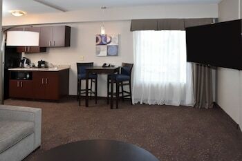 Hotel Holiday Inn Canton-belden Village