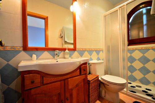 Casa Con Piscina Y Jardin 2km Del Mar.teixidor
