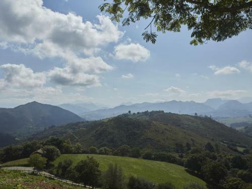 Luxurious Mansion In Cangas De Onis With Meadow View