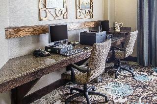 Hotel Comfort Suites Hudson I-94