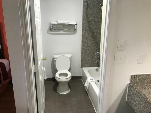 Motel Palace Inn Tomball