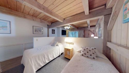Hotel Island Inn