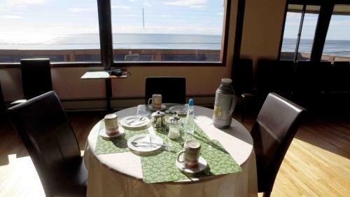Hotel Estaci�n N�utica Estrecho de Magallanes