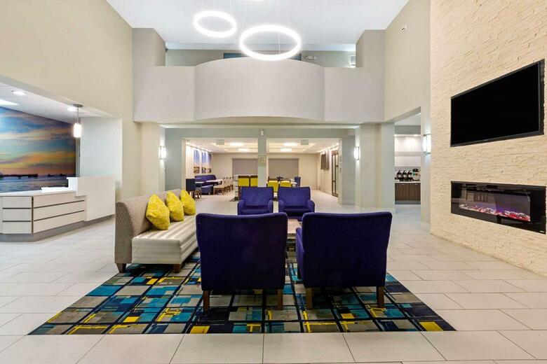 Hotel La Quinta Inn & Suites Ne Long Beach / Cypress