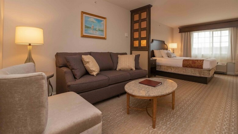 Hotel Best Western Plus Vineyard Inn And Suites