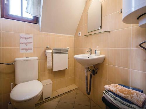 Three-bedroom Holiday Home In Liptovsky Trnovec