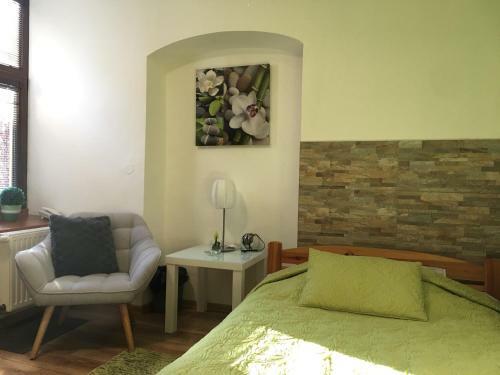 Hostal Penzi�n Hradby
