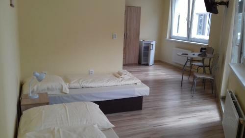 Orava- Just�na